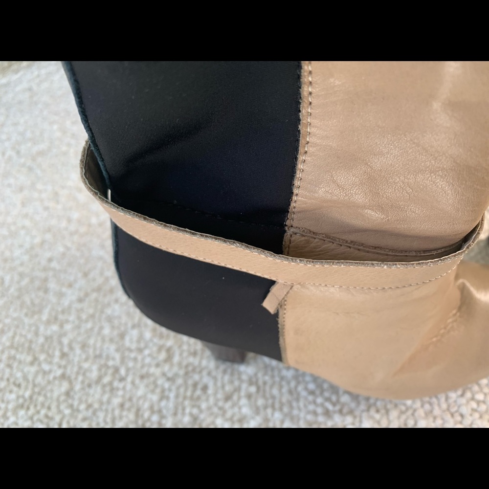 Two Lips Booties - Picture 9 of 9